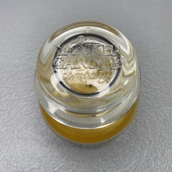 Yankee Candle Sweet Honeysuckle 3.7 oz Small Jar Retired Discontinued - Picture 3 of 8